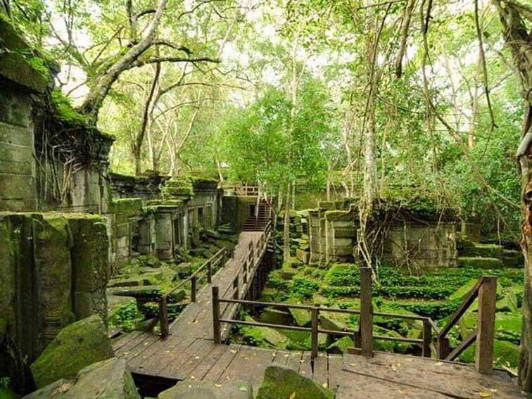 ប្រាសាទបឹងមាលា ឬ បេងមាលា - ប្រាសាទខ្មែរ